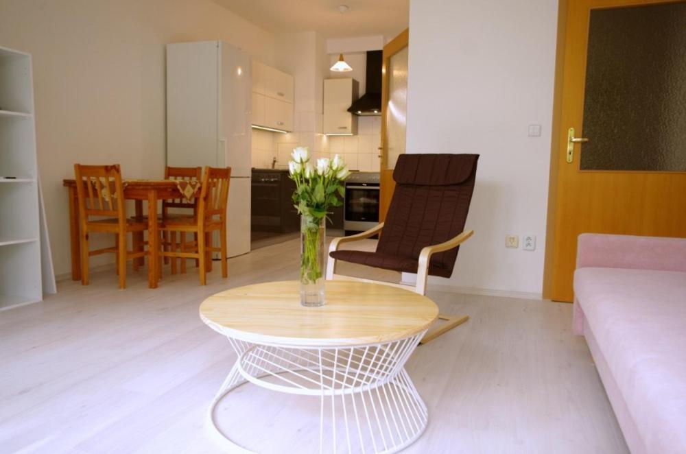 Apartment Golden Prague Praga Exterior foto